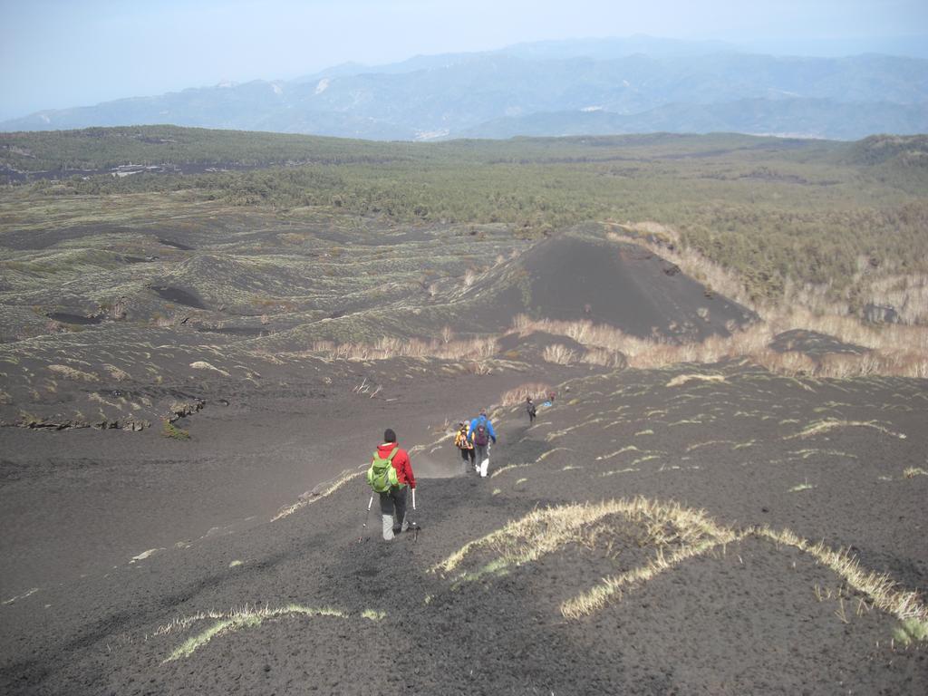 Sotto Il Vulcano Николози Экстерьер фото